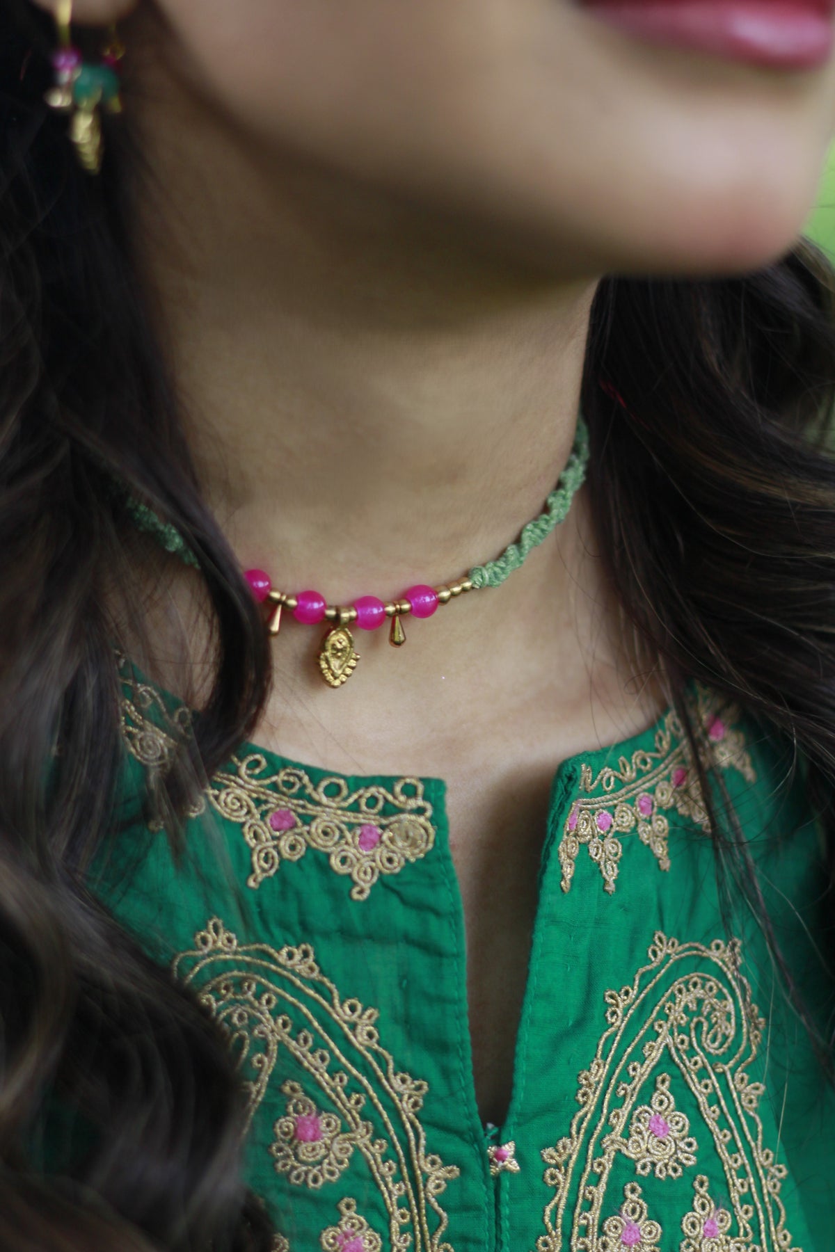 Gul-e Laleh Green Choker