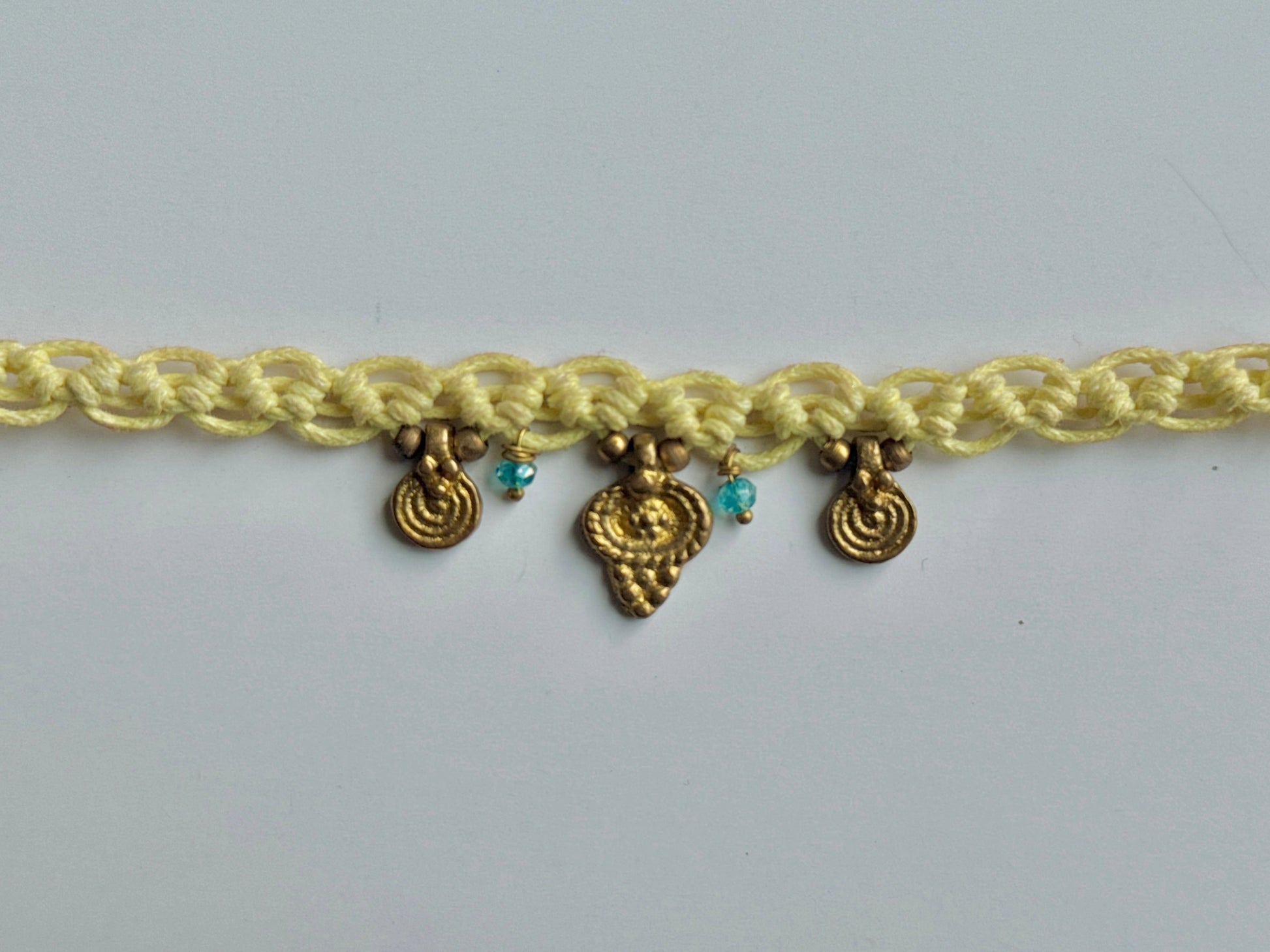 Gul-e Nargis Yellow Choker