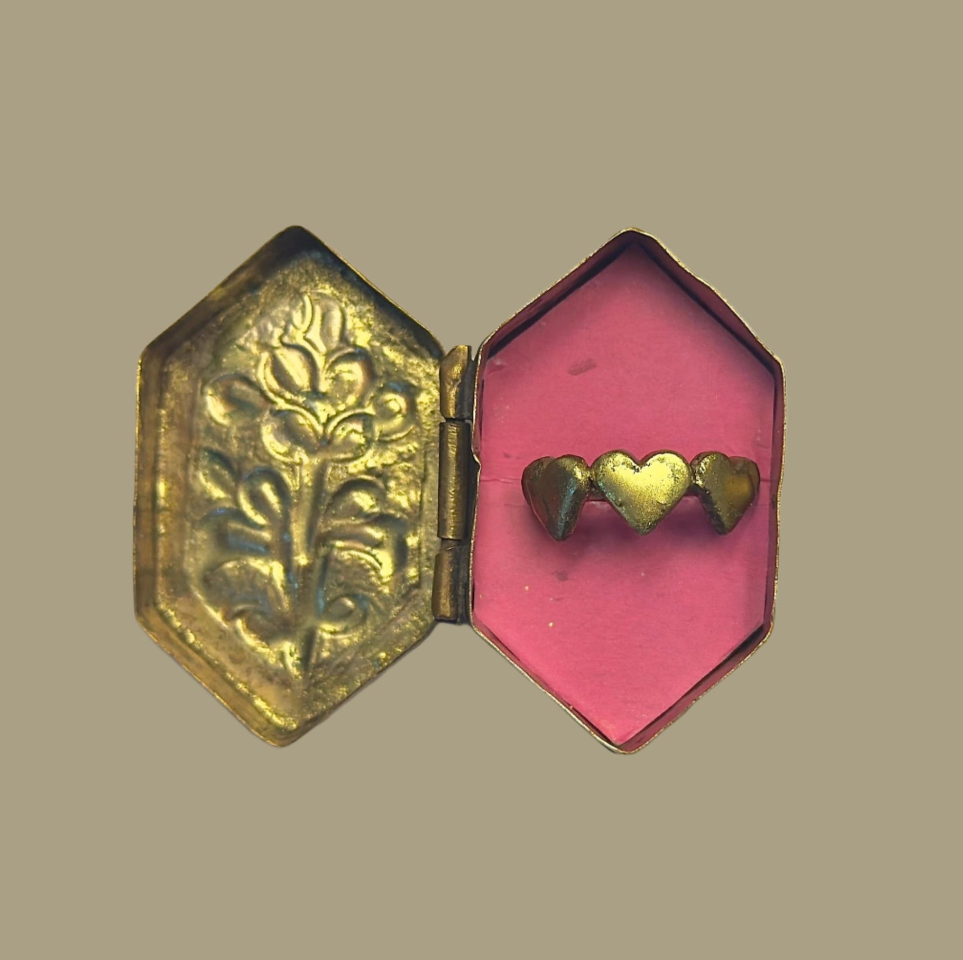 Gul-e Mina Ring