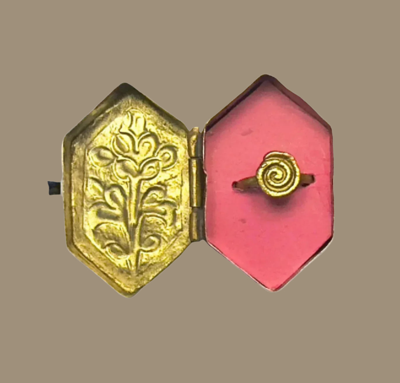 Gul-e Naz Ring