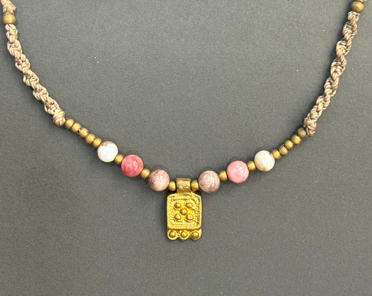 Gul-e Kamelia Necklace